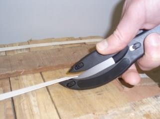 Shark-Blade Safety Knife